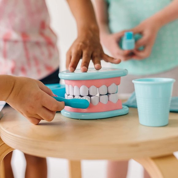 NEW Melissa & Doug Dentist Dental Pretend Play Teeth Set 25-piece Dentures - Picture 10 of 16